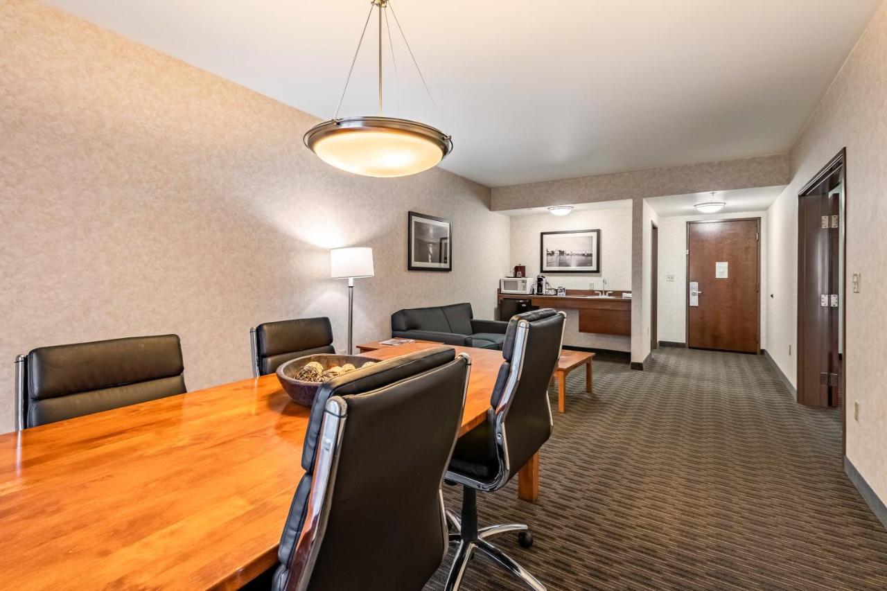 The Inn At Gig Harbor Bagian luar foto